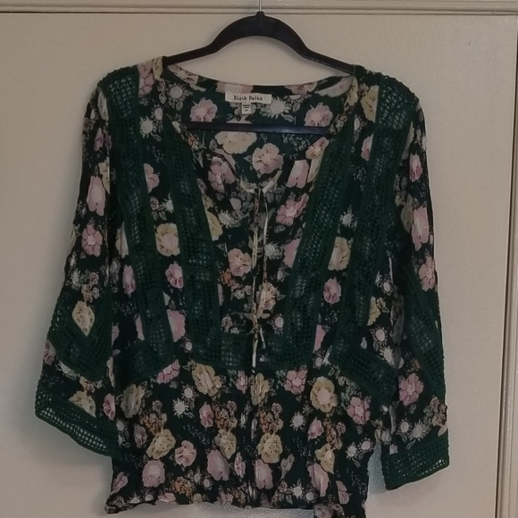 💖 3 for $15 Black Rainn Pheasant Blouse - Picture 1 of 3